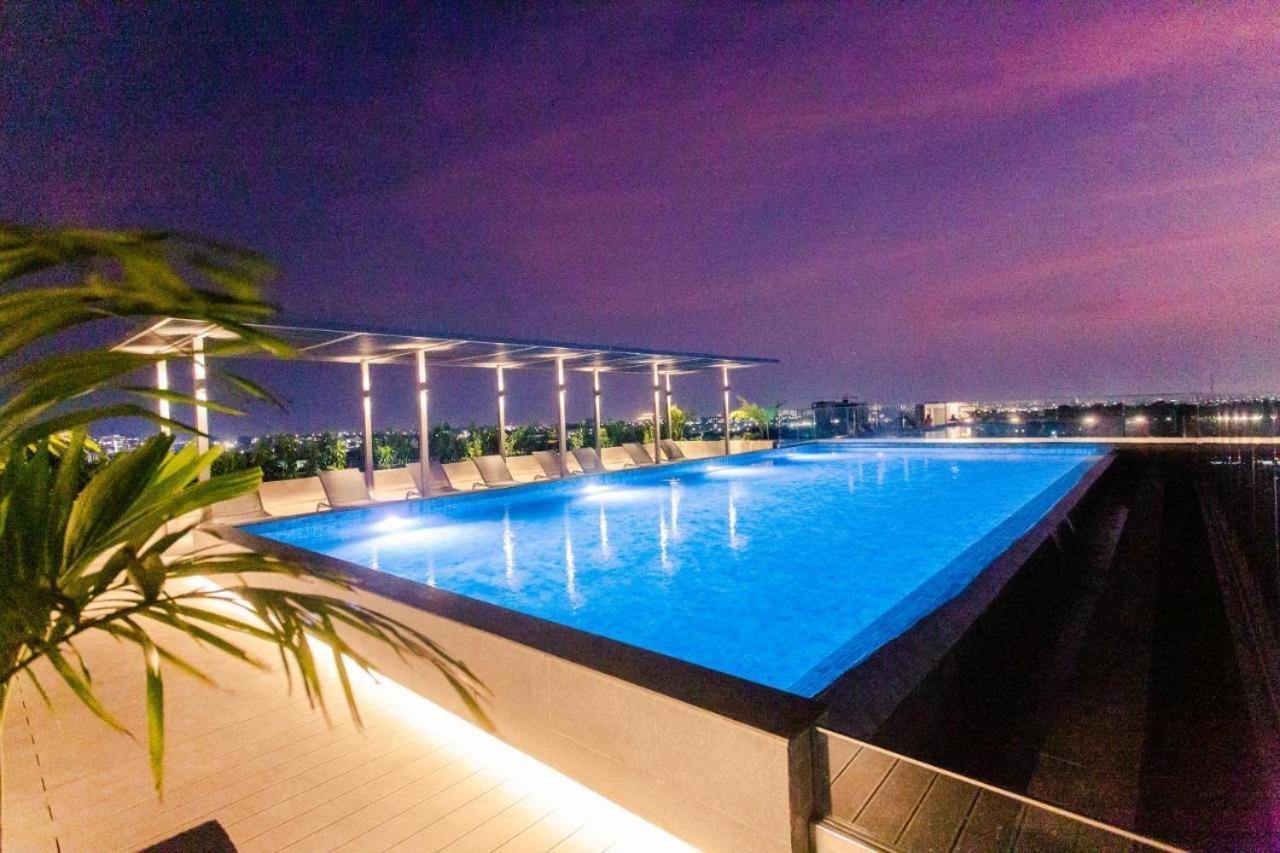 The Lennox Luxury Apartment Accra Eksteriør billede