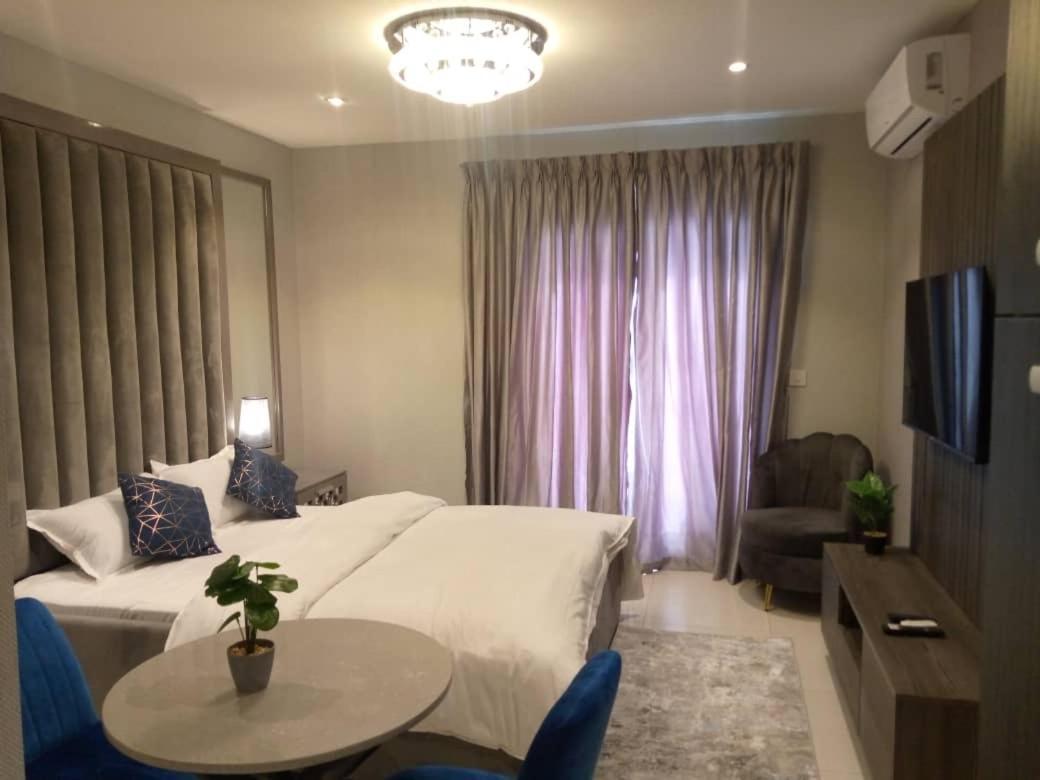 The Lennox Luxury Apartment Accra Eksteriør billede